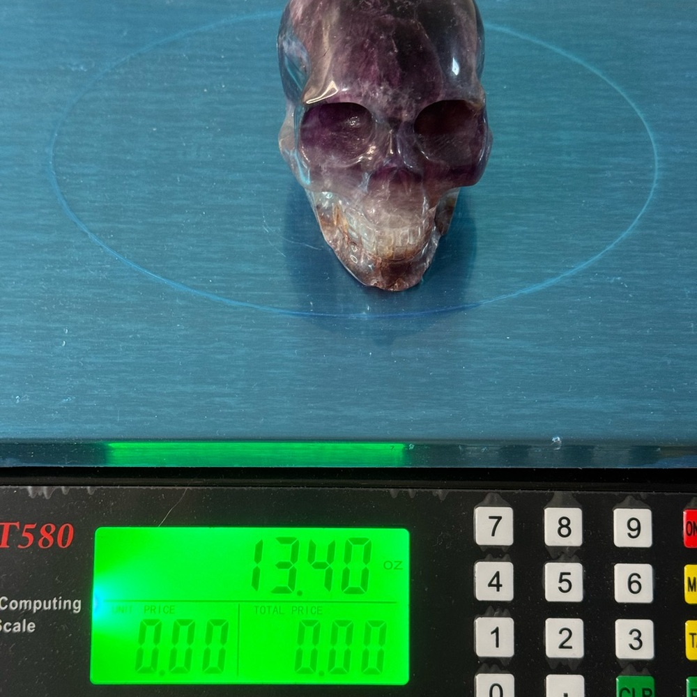 Fluorite Crystal Skull - Picture 10 of 11